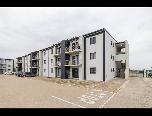 3 BEDROOM APARTMENT TO LET IN PARKLANDS